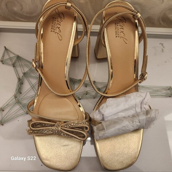 Jewel Badgley Mischka " Hillary" Gold Leather Block heeled Sandals. NIB. Size 10 - Picture 5 of 14